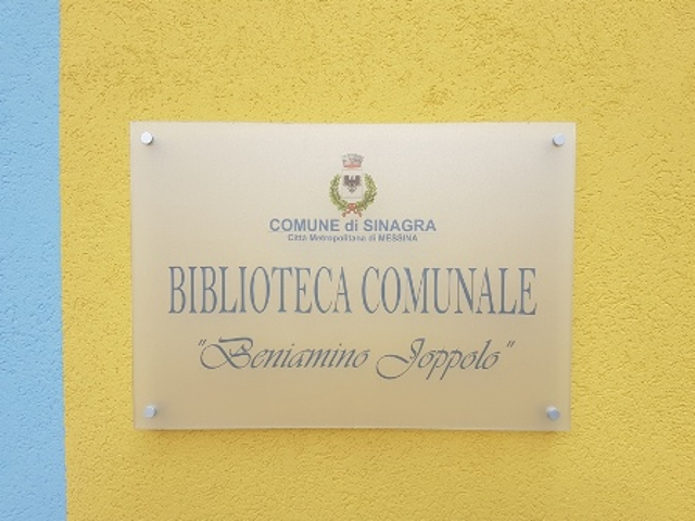Biblioteca Comunale Beniamino Joppolo